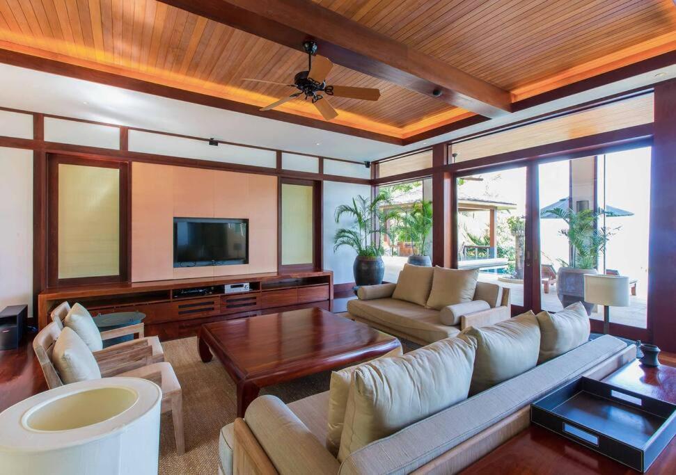 Villa Daran - Luxury 6Br Kamala Beach Phuket Exterior photo